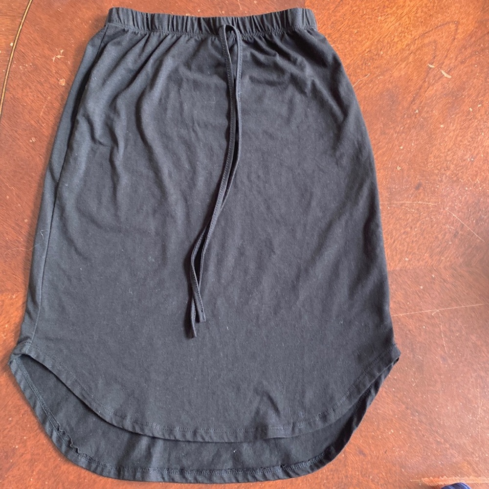Black skirt